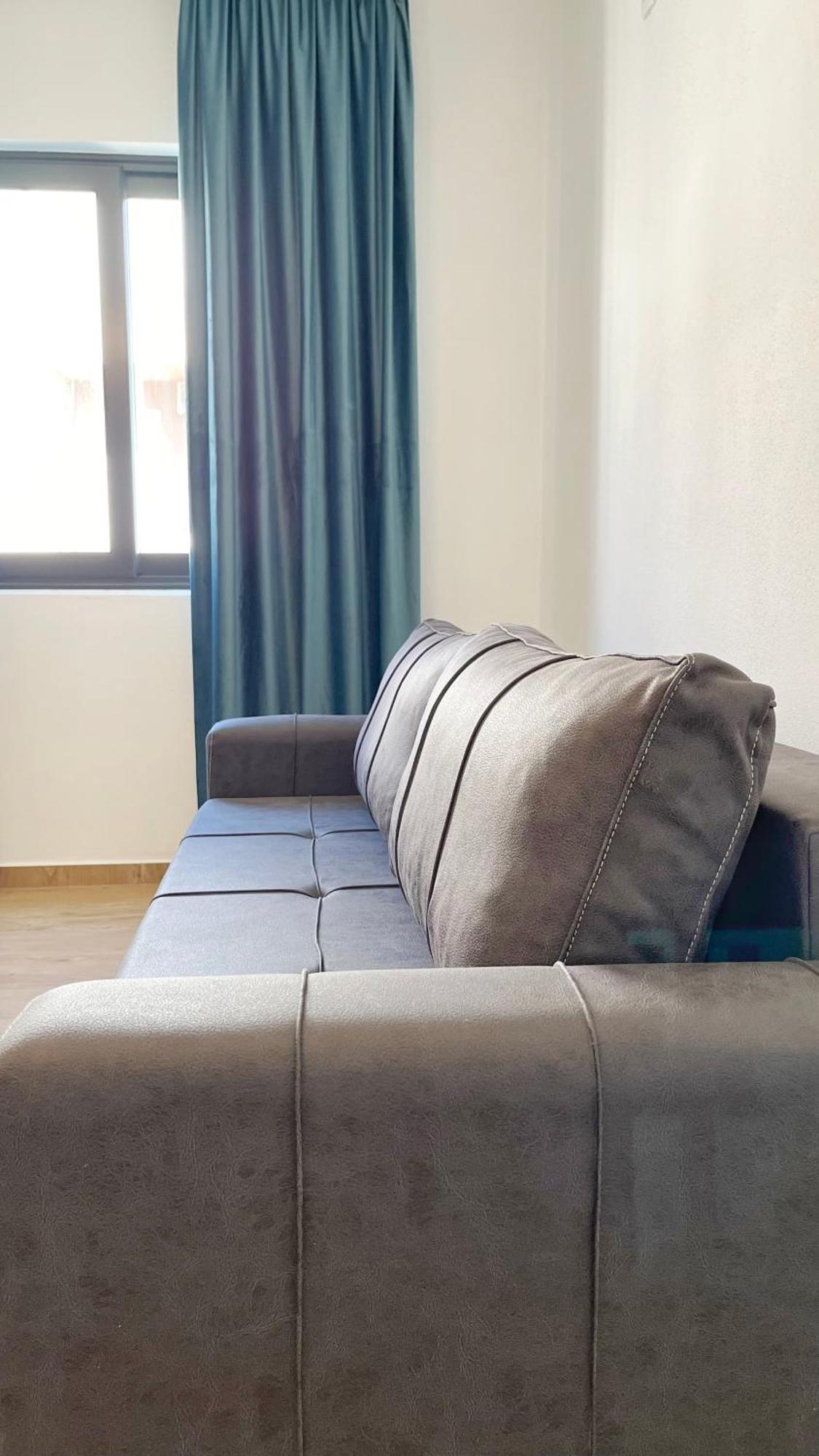 Supreme Luxury Aparthotel Ulcinj Exterior photo